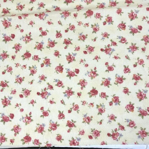 Vintage Cotton Quilting Fabric 45” Red Roses On Yellow BTY Japan “Elizabeth” - Picture 4 of 4